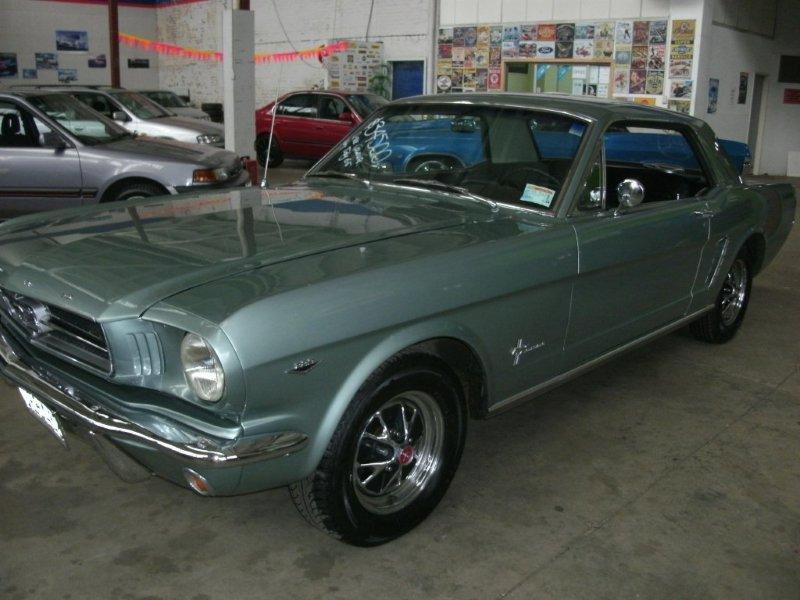 1964 & 1/2 Mustang
